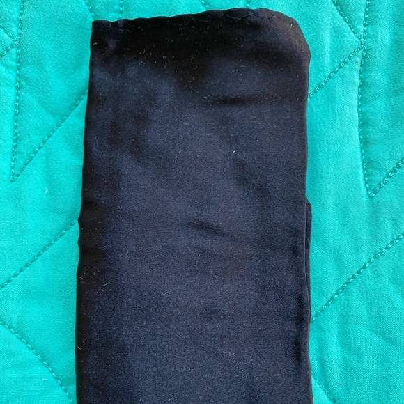 Silk Pocket Squares (Various Colors) - Picture 4 of 5